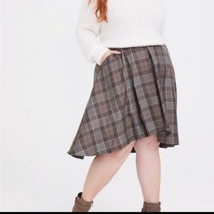 Torrid Outlander skirt limited edition plus size 5x - 28
